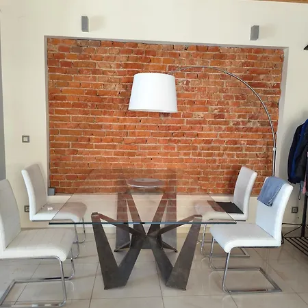 Deluxe W Centrum Brzeska Nr 2 *