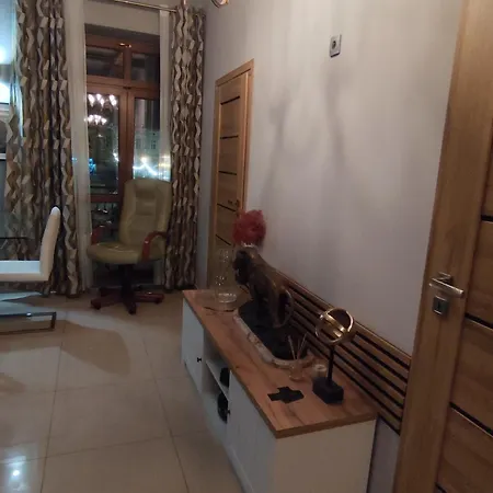 Deluxe W Centrum Brzeska Nr 2 *